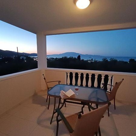 אליקס Pouliezos Koklanis Zante Apartments מראה חיצוני תמונה