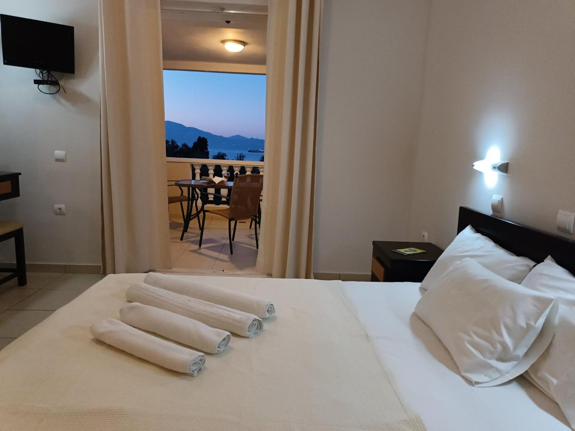 אליקס Pouliezos Koklanis Zante Apartments מראה חיצוני תמונה